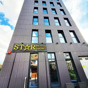 Starlight **** Τίρανα