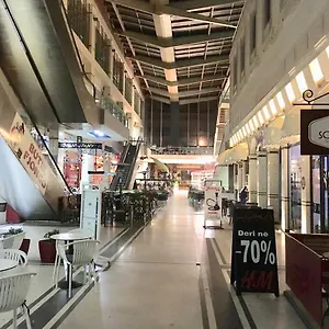 Dionis بيت ضيافة تيرانا
